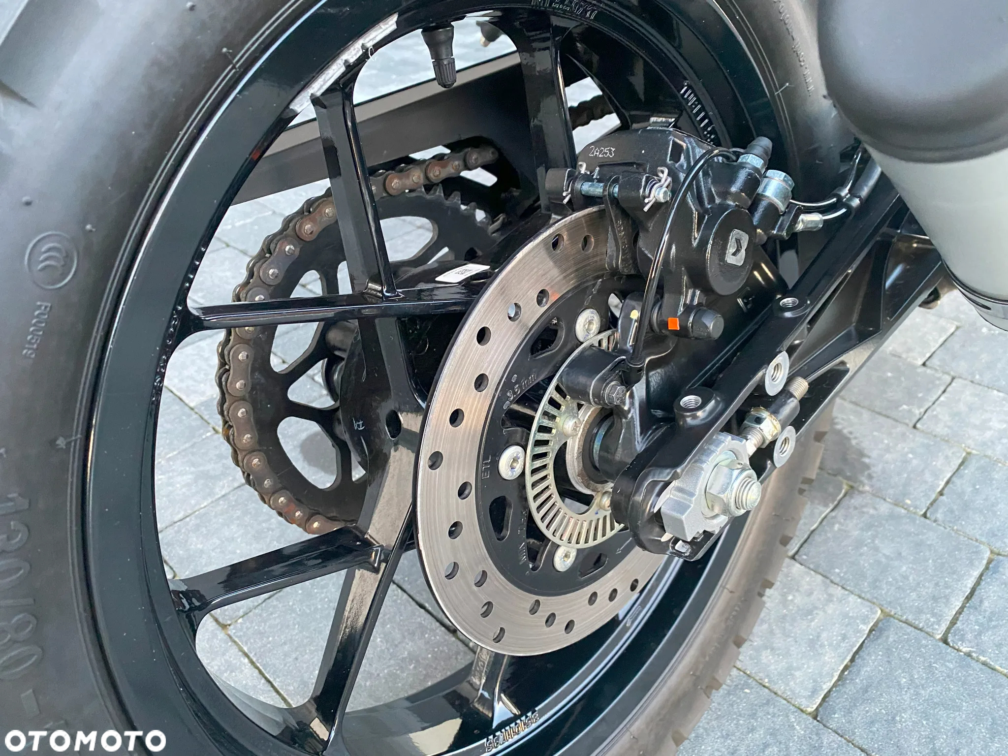 KTM Adventure - 19