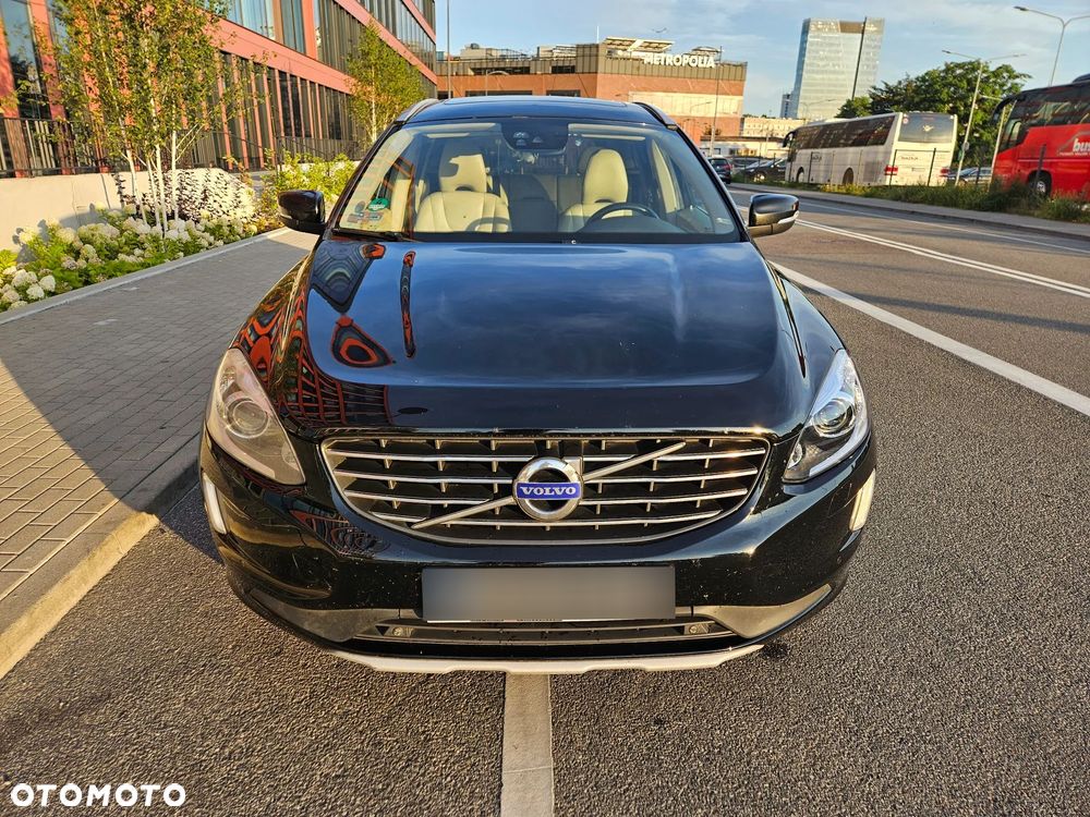 Volvo XC 60 D4 AWD Summum - 2