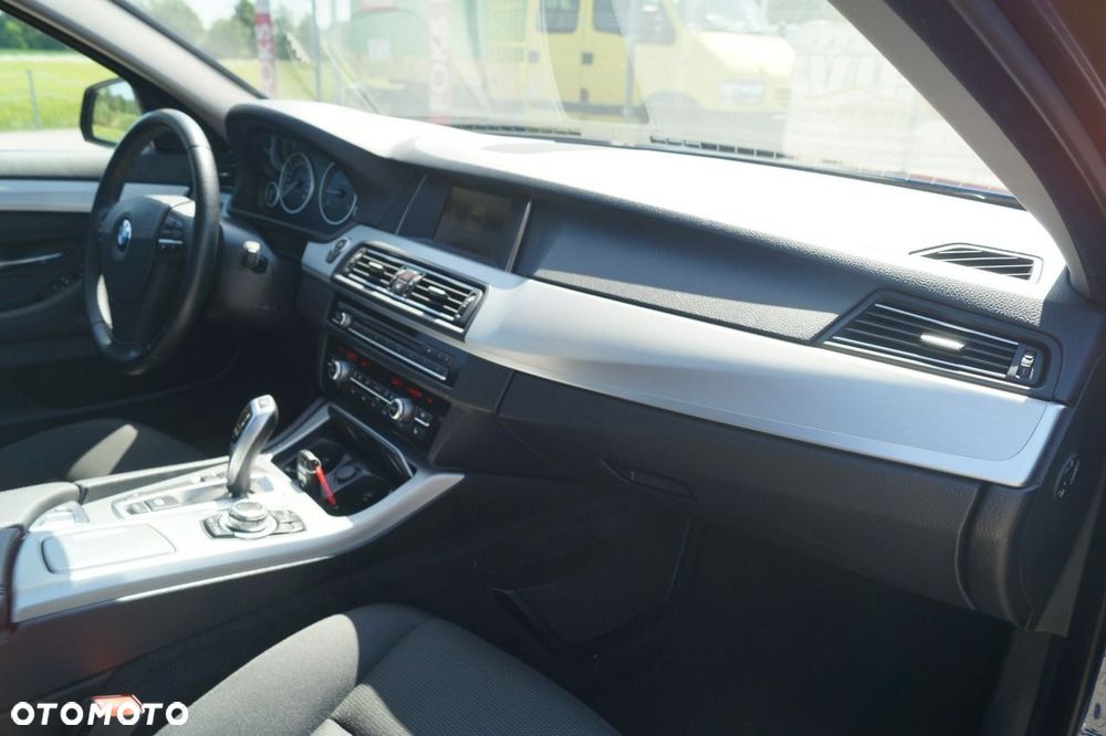 BMW Seria 5 - 18