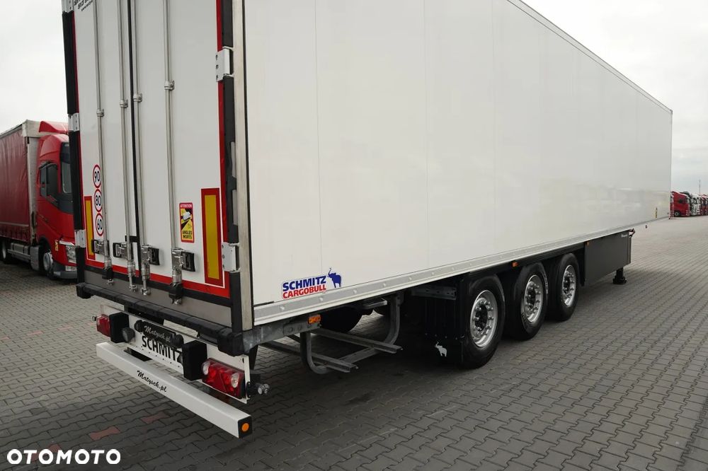 Schmitz Cargobull CHŁODNIA / CARRIER MAXIMA 1300 / OS PODNOSZONA / KOSZ NA PALETY - 13