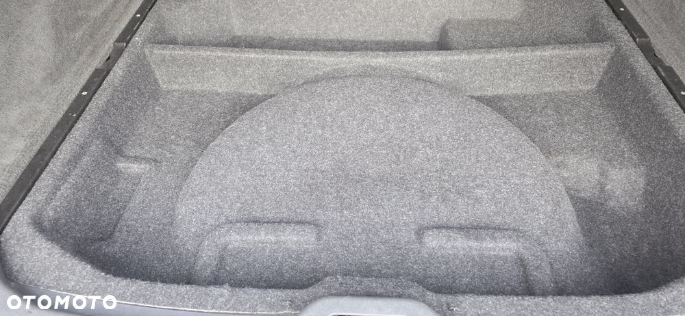 Volvo XC 60 D4 RDesign - 12