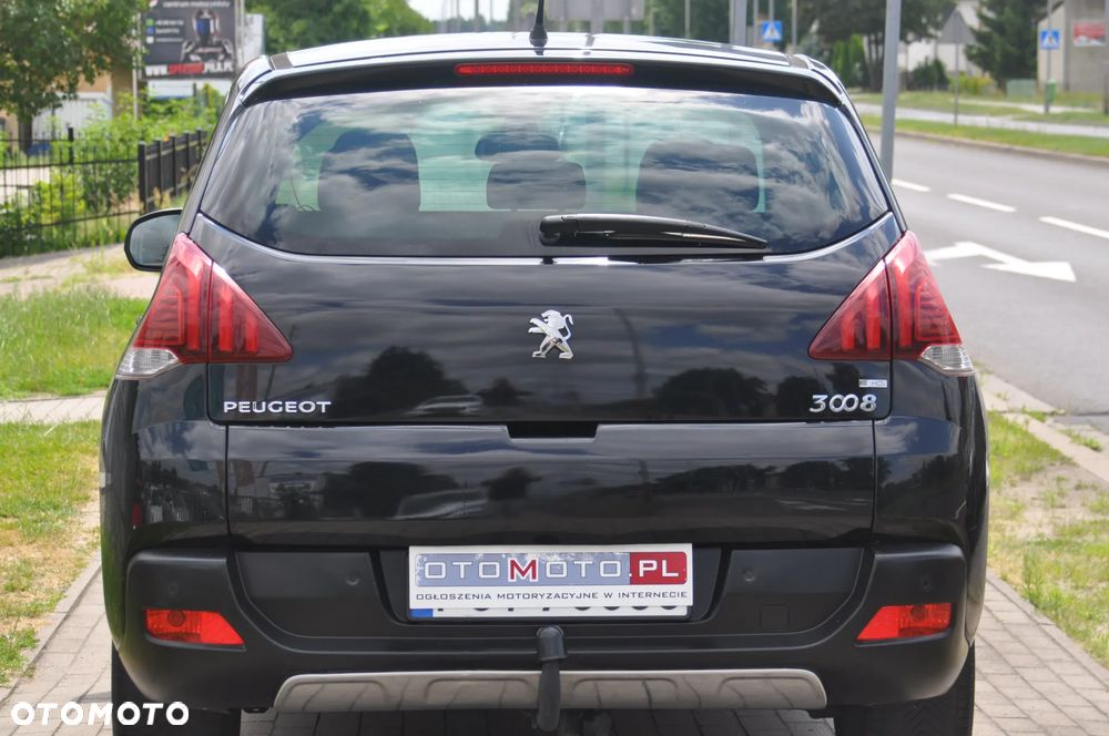 Peugeot 3008 HDi 160 Automatik Allure - 9