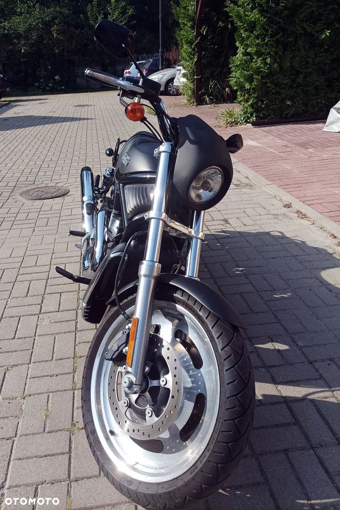 Harley-Davidson V-Rod Street Rod - 3
