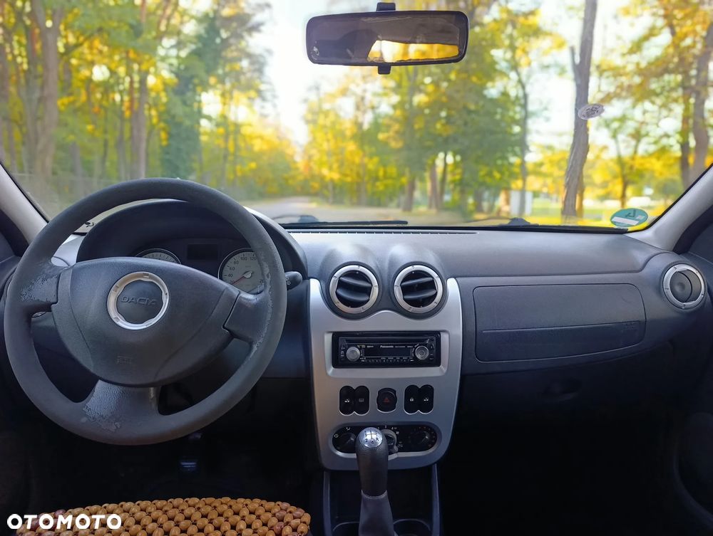 Dacia Logan - 7