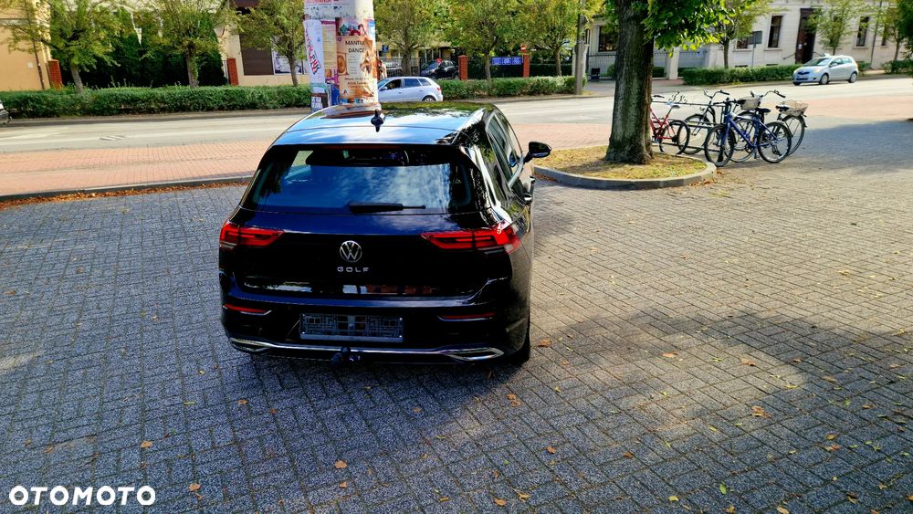 Volkswagen Golf 1.5 eTSI EVO Style DSG - 9