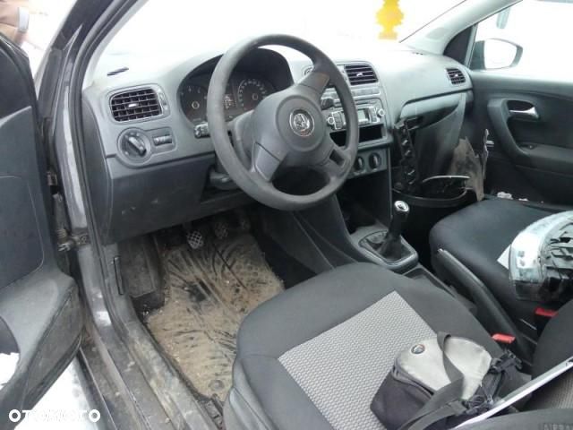Volkswagen Polo 1.2 Trendline - 6