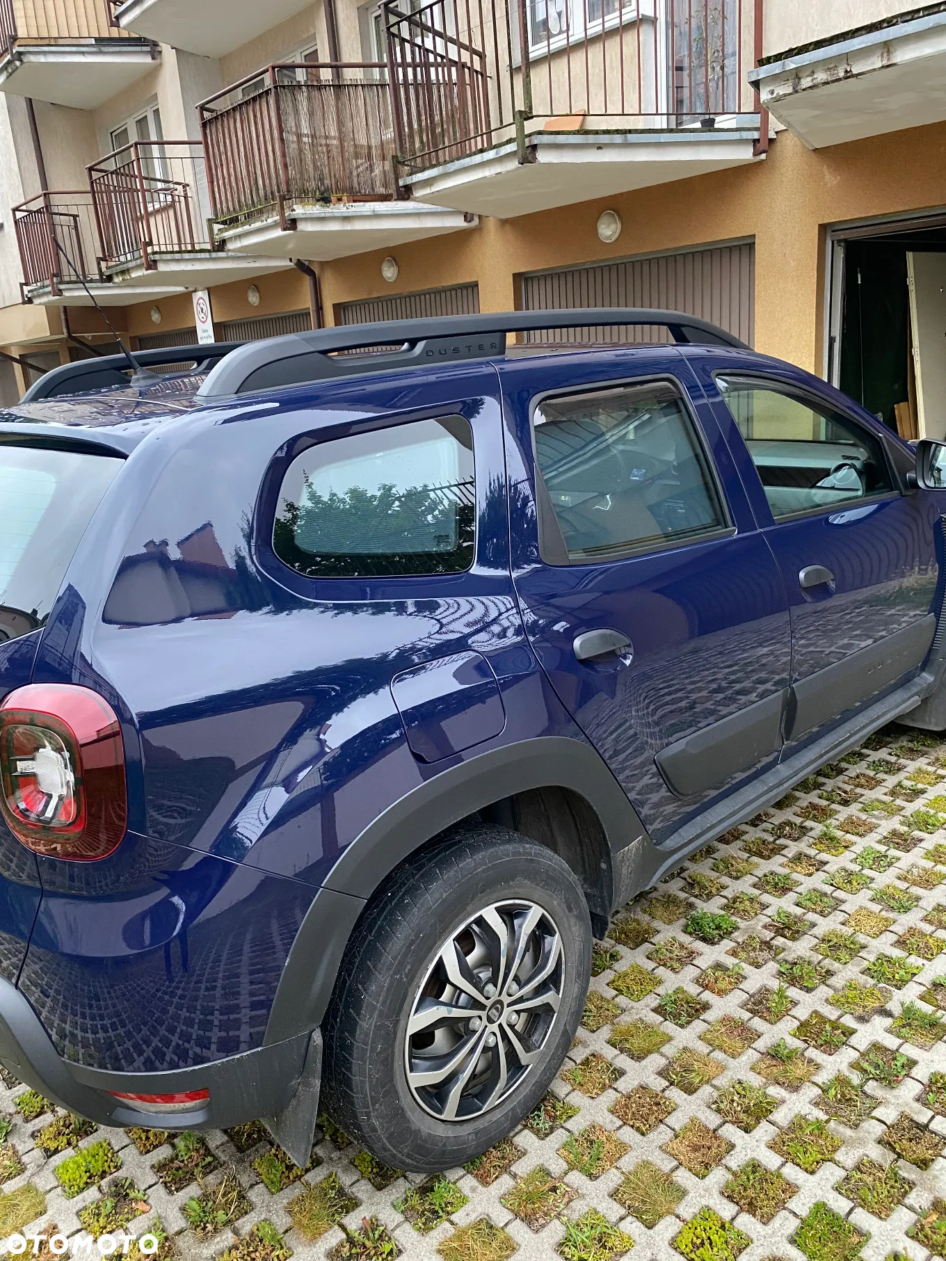 Dacia Duster 1.6 SCe Access S&S - 8