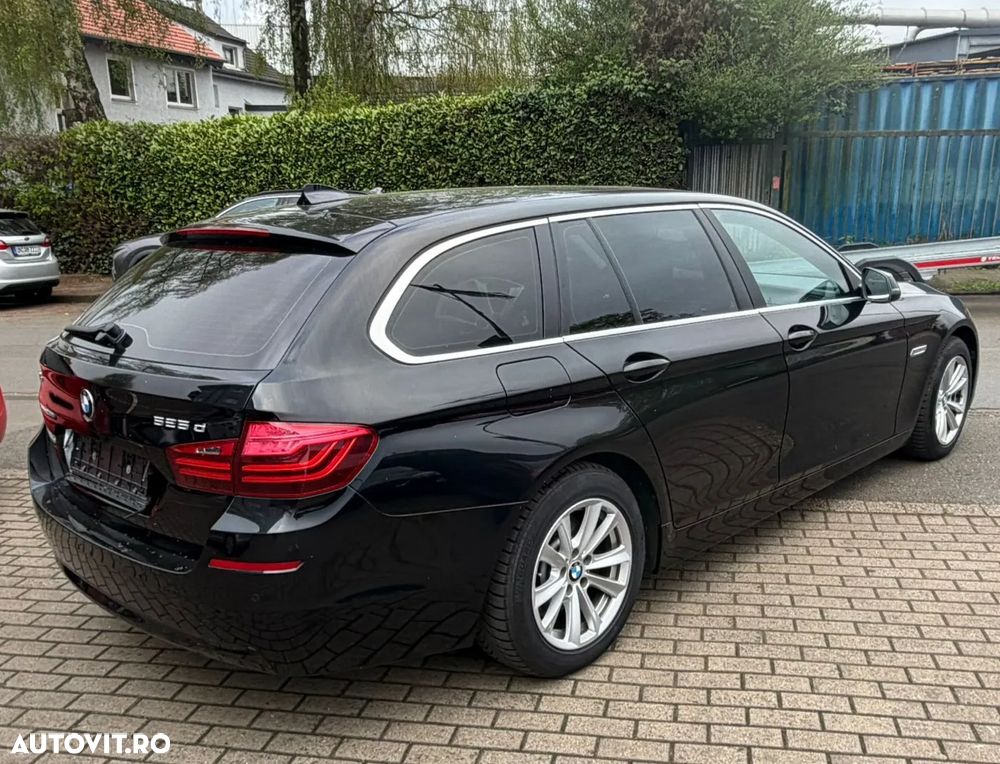BMW Seria 5 525d xDrive AT - 4
