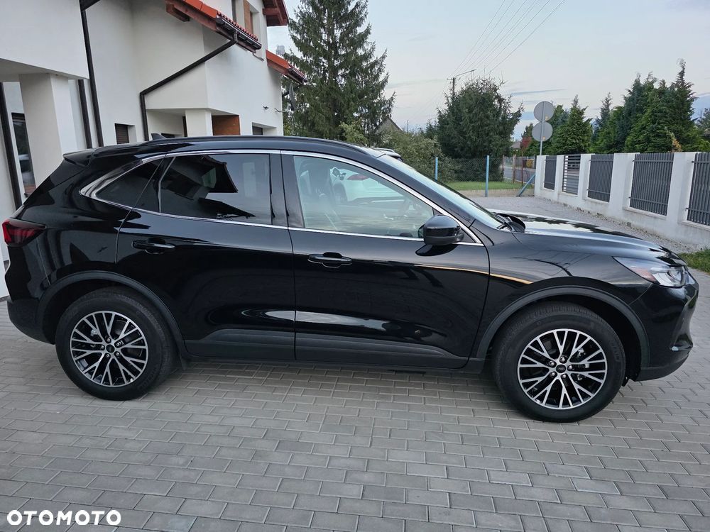 Ford Kuga - 5