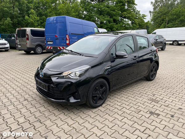 Toyota Yaris Hybrid 1.5 VVT-i Y20 Team Deutschland