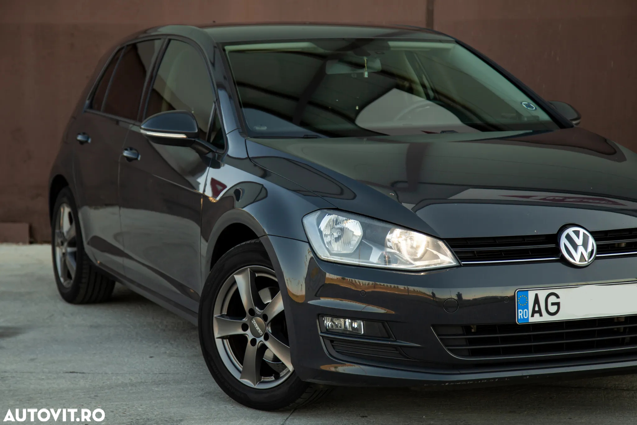 Volkswagen Golf - 4