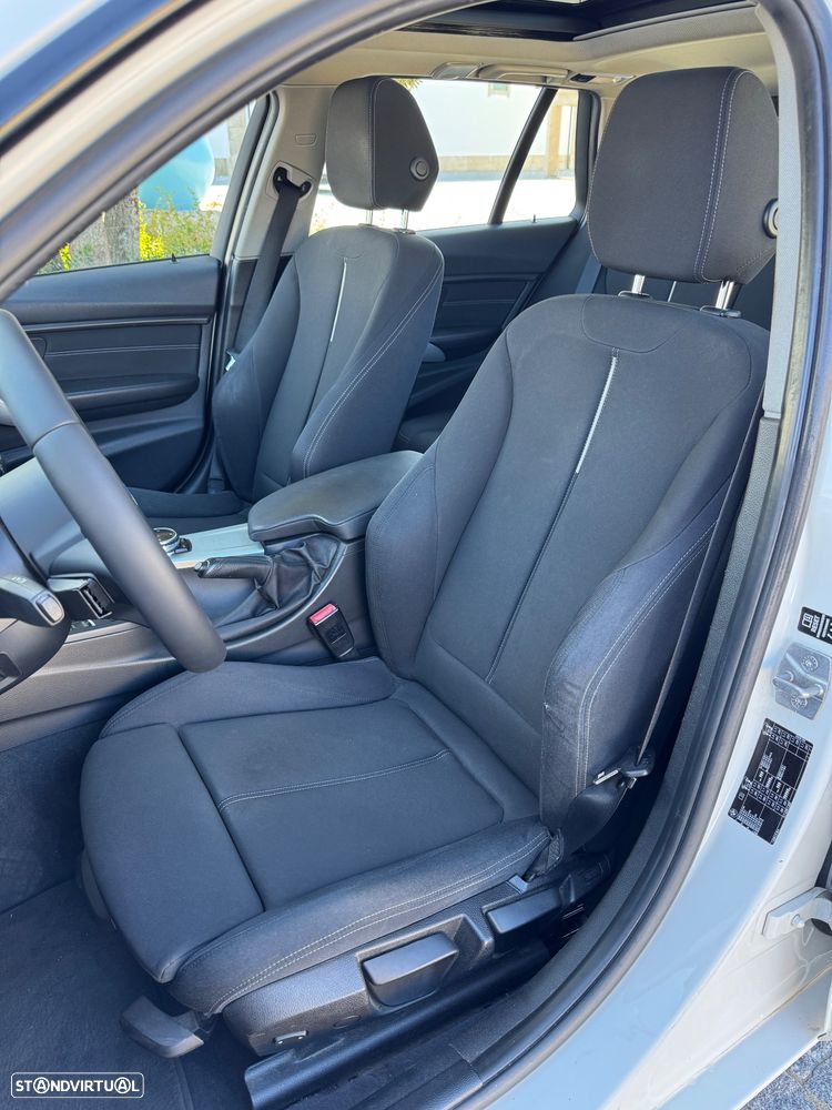 BMW 318 d Sport Line - 9