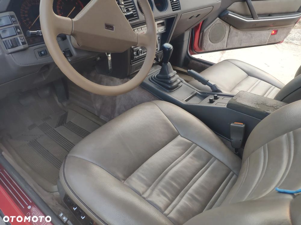 Nissan 300 ZX - 36