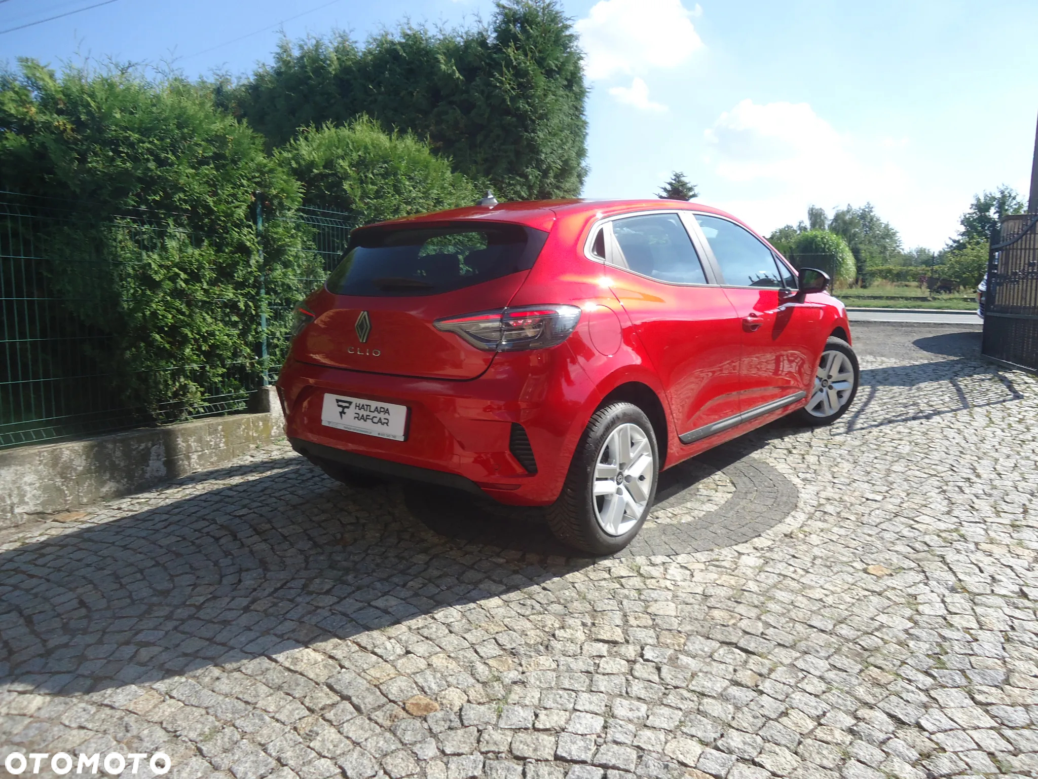Renault Clio 1.0 TCe Evolution - 5