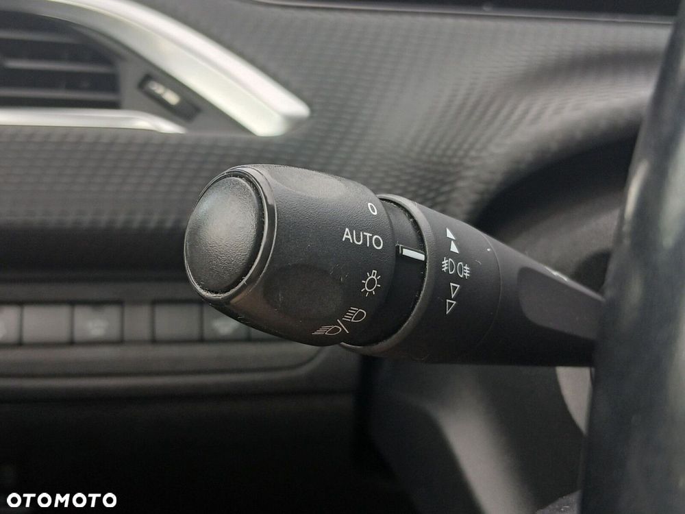 Peugeot 2008 - 20