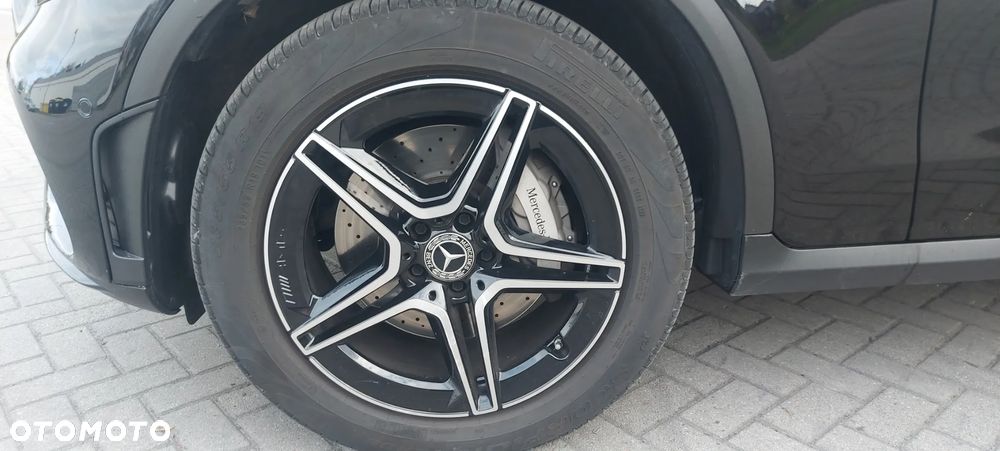 Mercedes-Benz GLC 220 d 4Matic 9G-TRONIC AMG Line Plus - 10