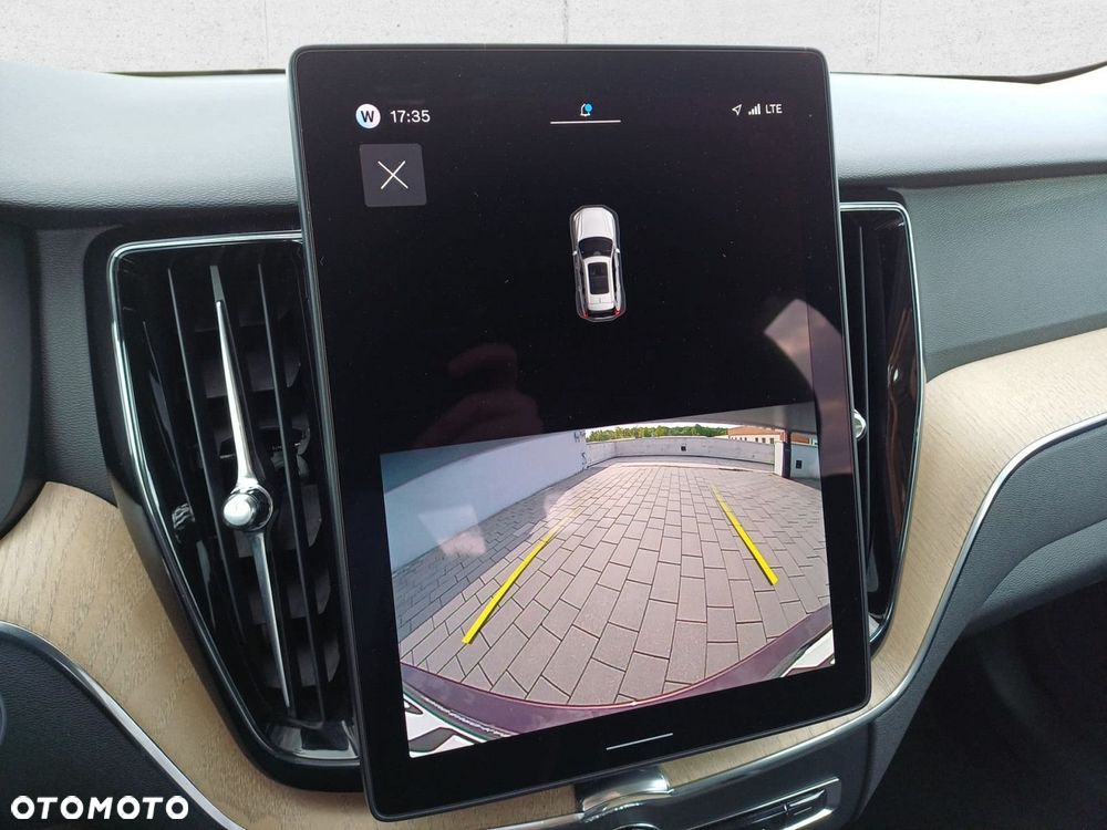Volvo XC 60 - 22