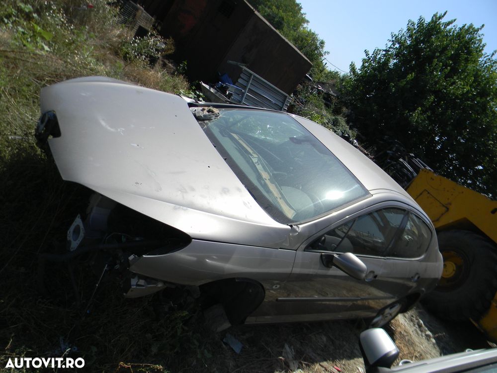 Dezmembrari  Peugeot 407  2004  > 0000 2.0 HDi Motorina - 2