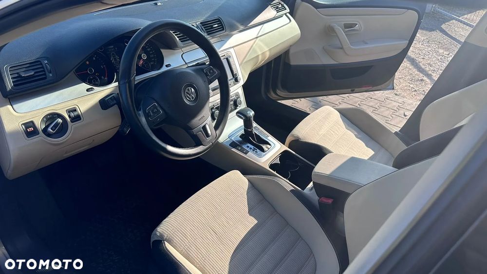 Volkswagen CC 2.0 TDI Comfortline DSG - 10