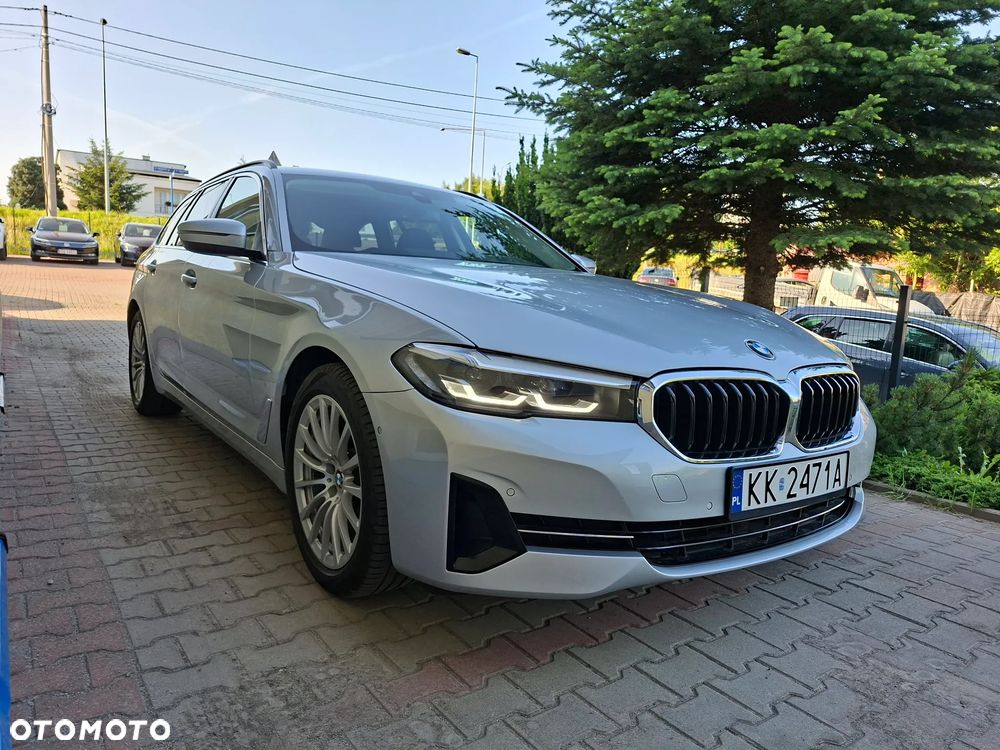 BMW Seria 5 518d - 3