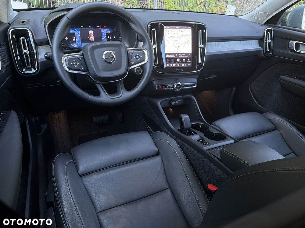 Volvo XC 40 - 18
