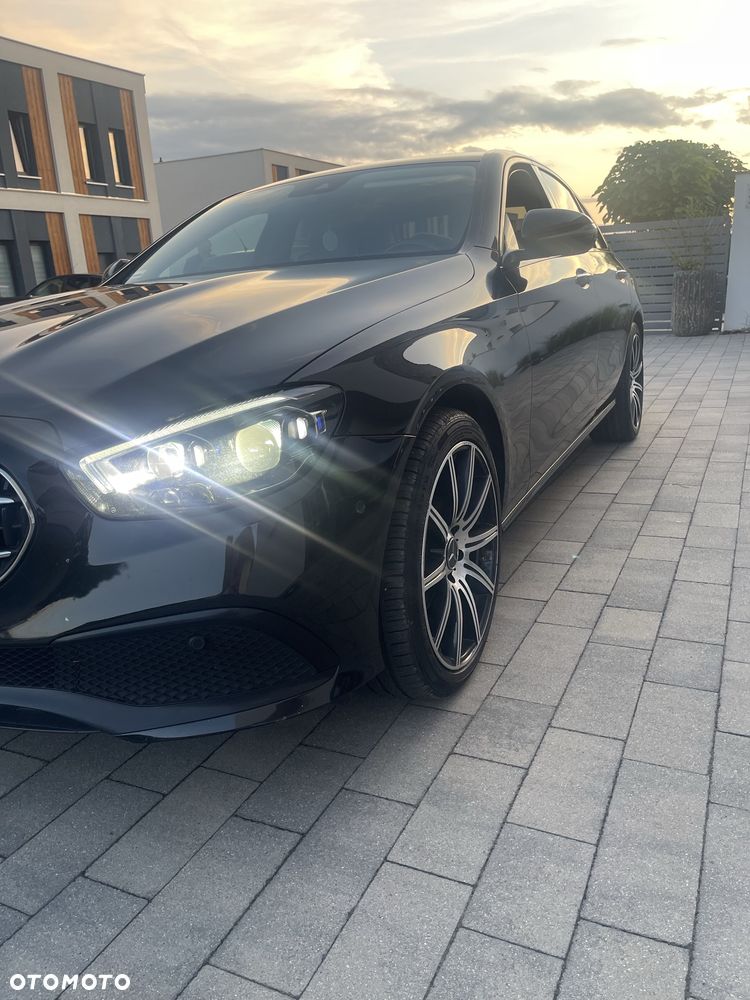 Mercedes-Benz Klasa E - 2