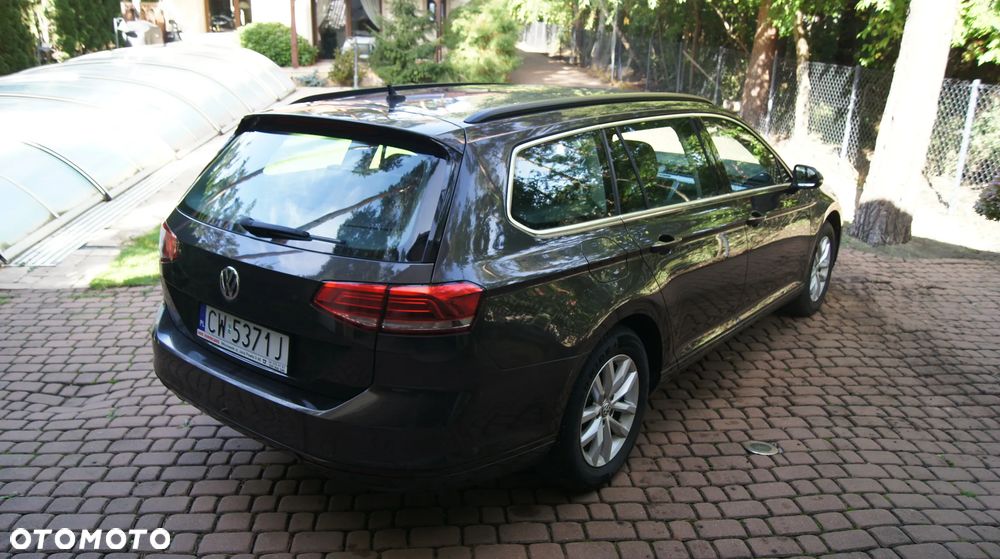 Volkswagen Passat 2.0 TDI (BlueMotion Technology) Comfortline - 5