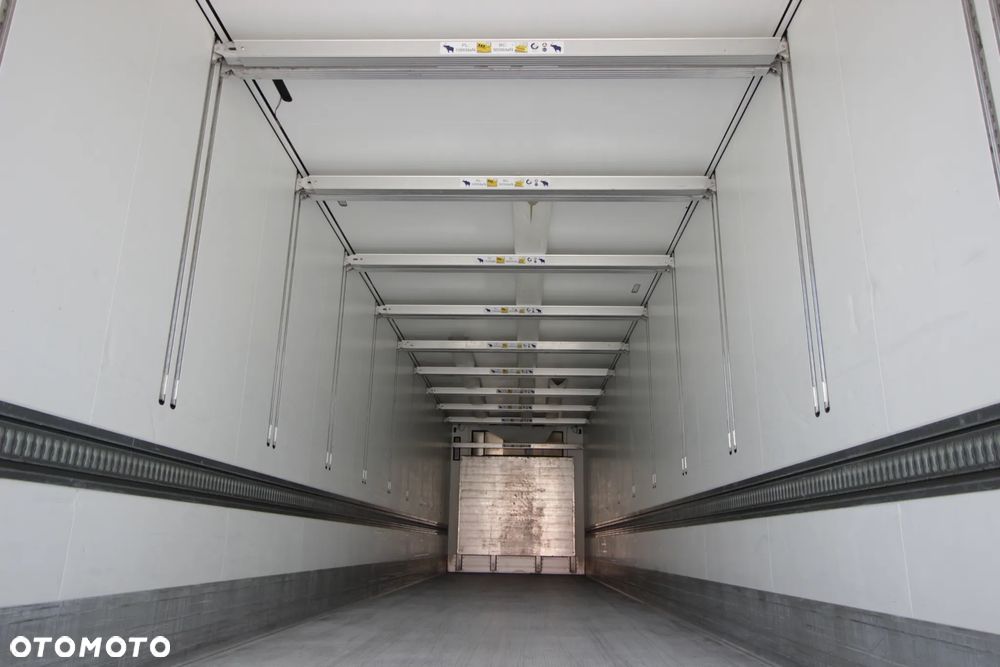 Schmitz Cargobull FP 60 V7 Thermo King SLXi 300 / DOPPELSTOCK / ŚCIANA 7 CM / - 30