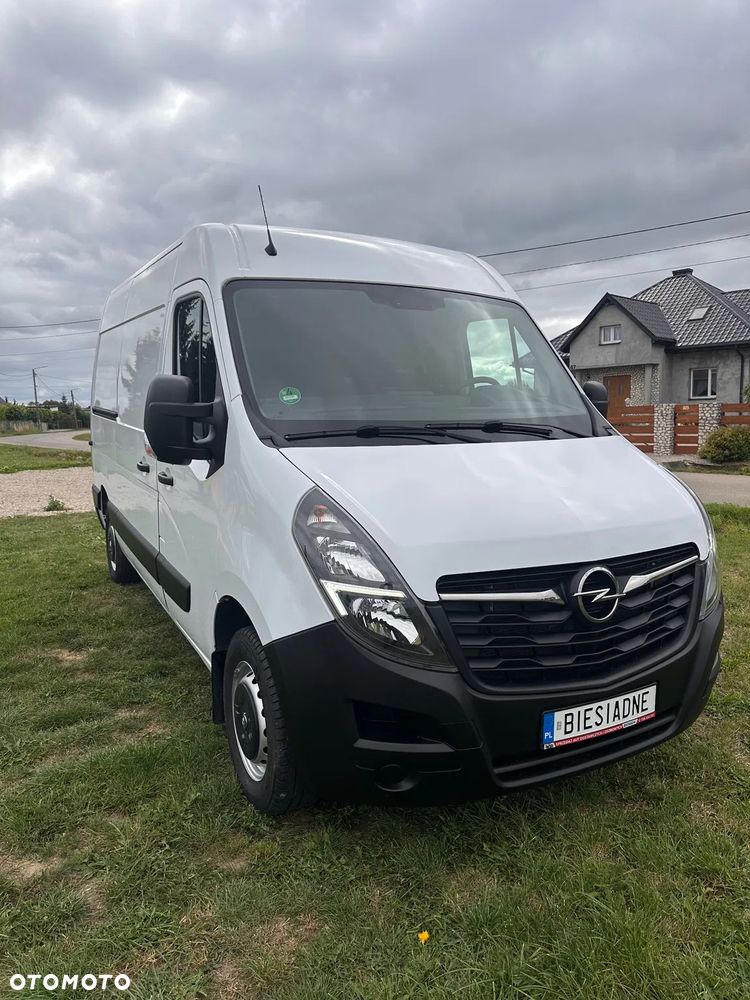 Opel Movano