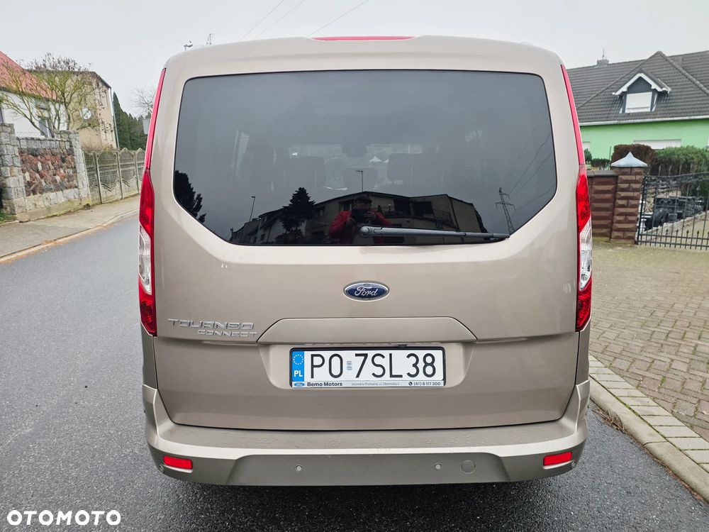 Ford Tourneo Connect Gr 1.5 EcoBlue Titanium PowerShift - 32
