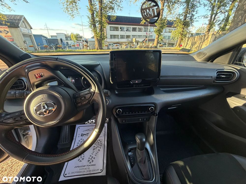 Toyota Yaris 1.5 VVT-i GR SPORT - 19