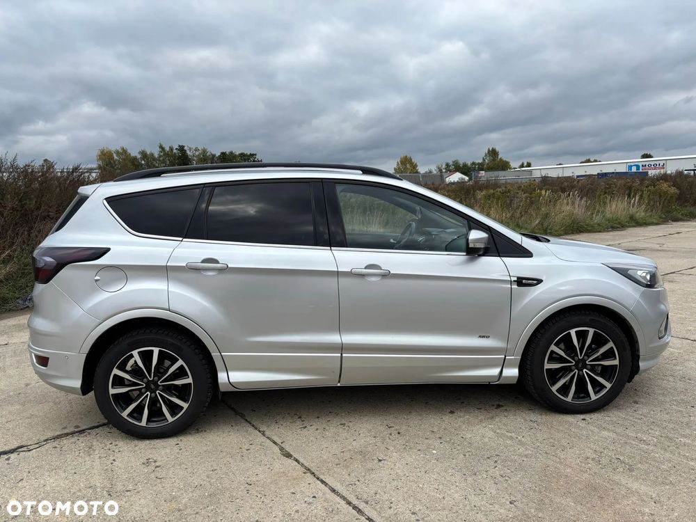 Ford Kuga 2.0 TDCi AWD ST-Line - 12