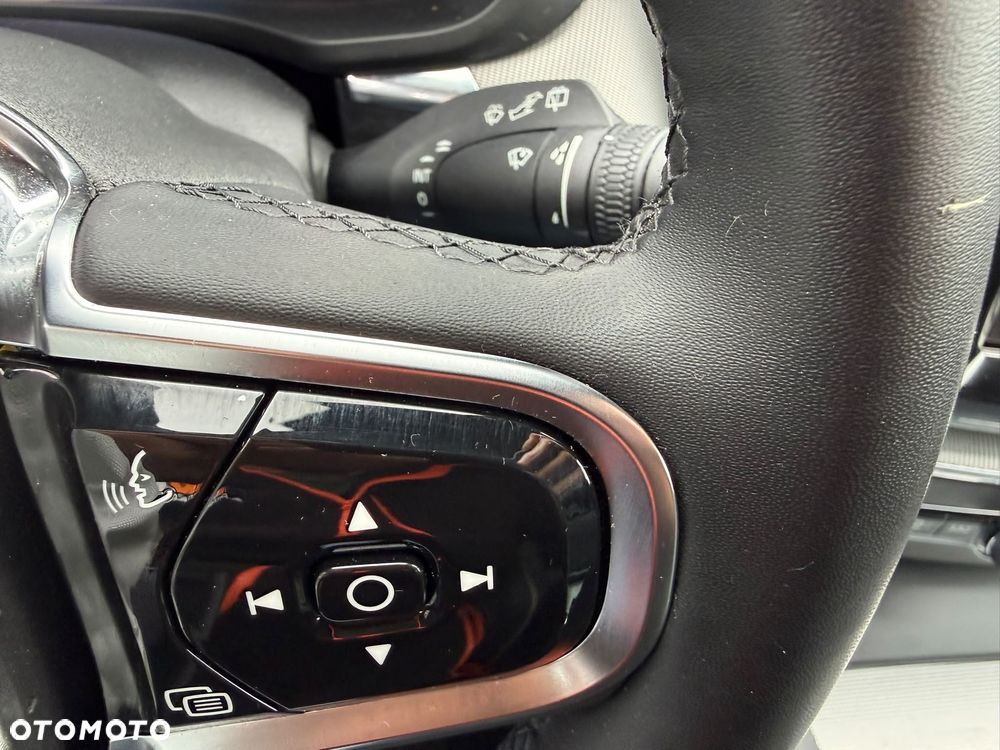 Volvo XC 60 - 23