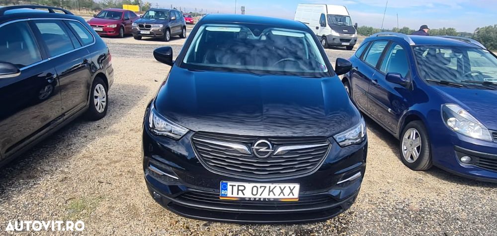 Opel Grandland X 1.2 Start/Stop Business Edition - 1