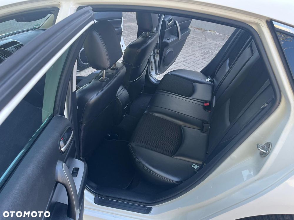 Mazda 6 - 12