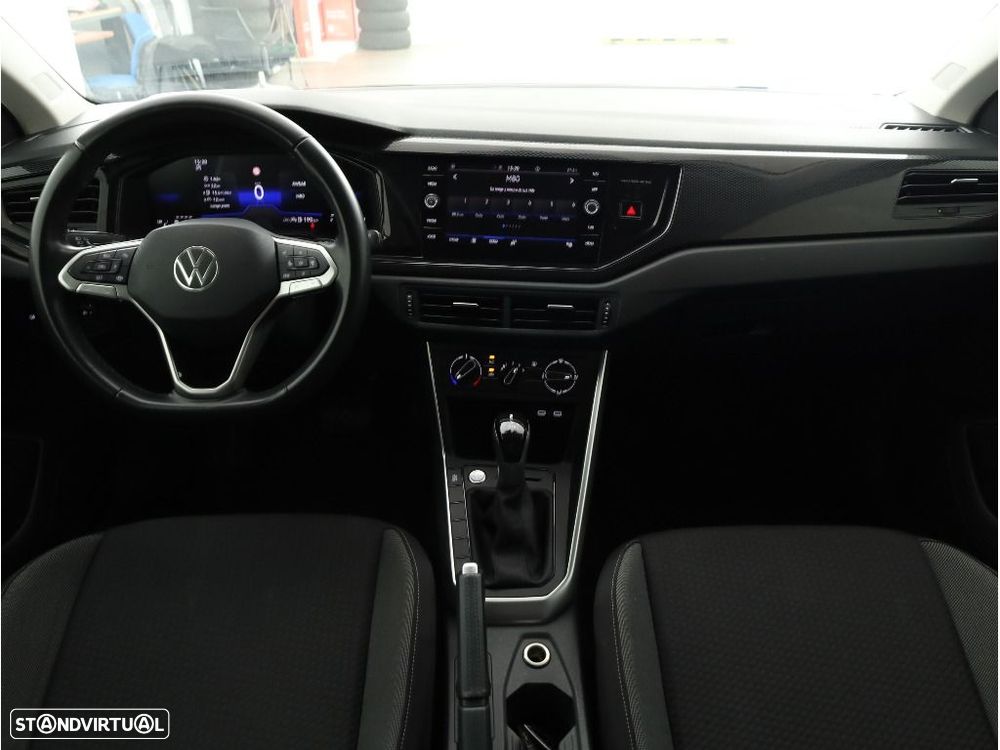 VW Taigo 1.0 TSI Urban DSG - 15