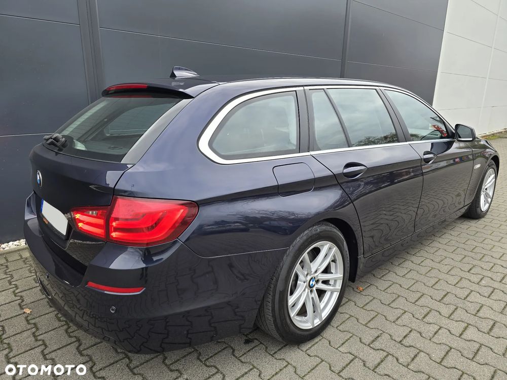 BMW Seria 5 530d Touring - 3