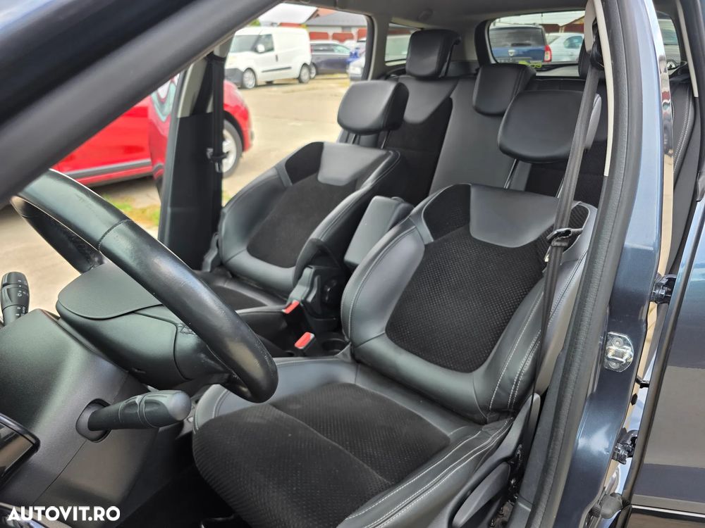 Renault Clio (Energy) TCe 90 Start & Stop INTENS - 27