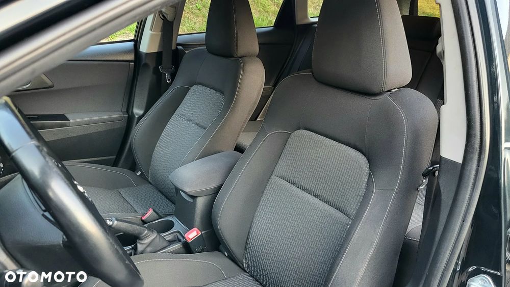 Toyota Auris 1.6 Premium - 22