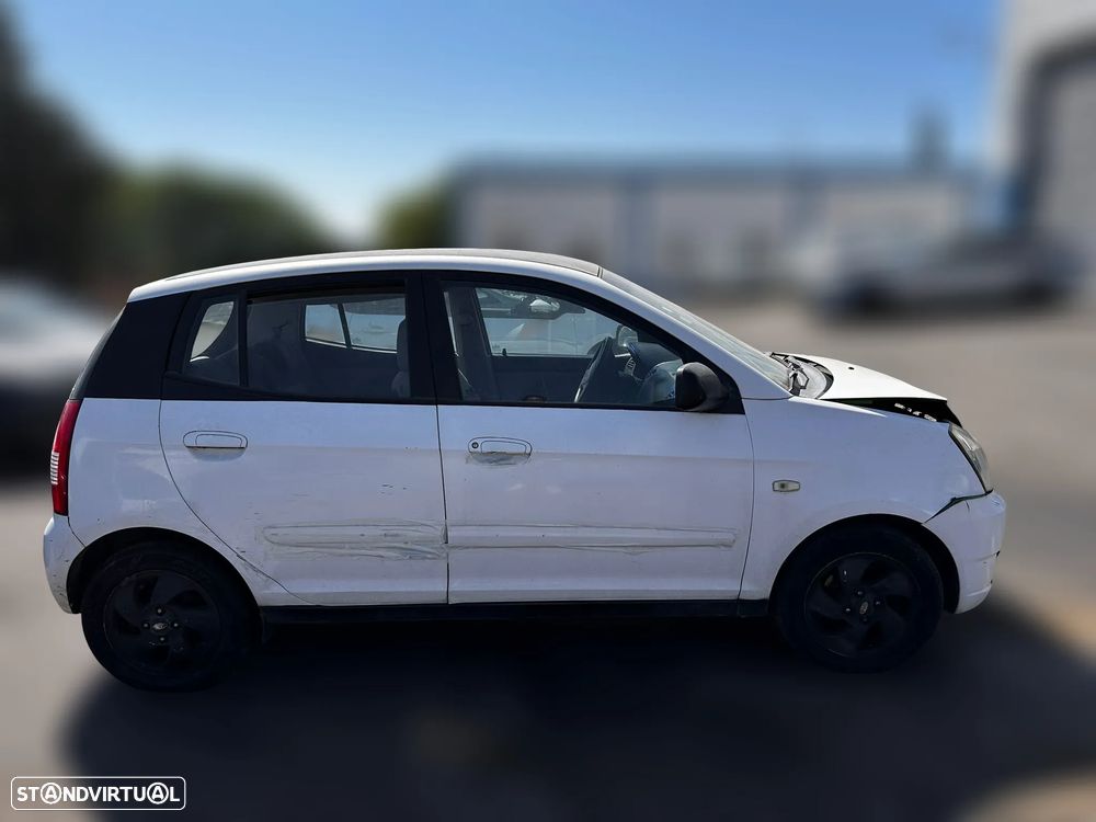 Kia Picanto 1.1 CRdi de 2006 para peças - 3