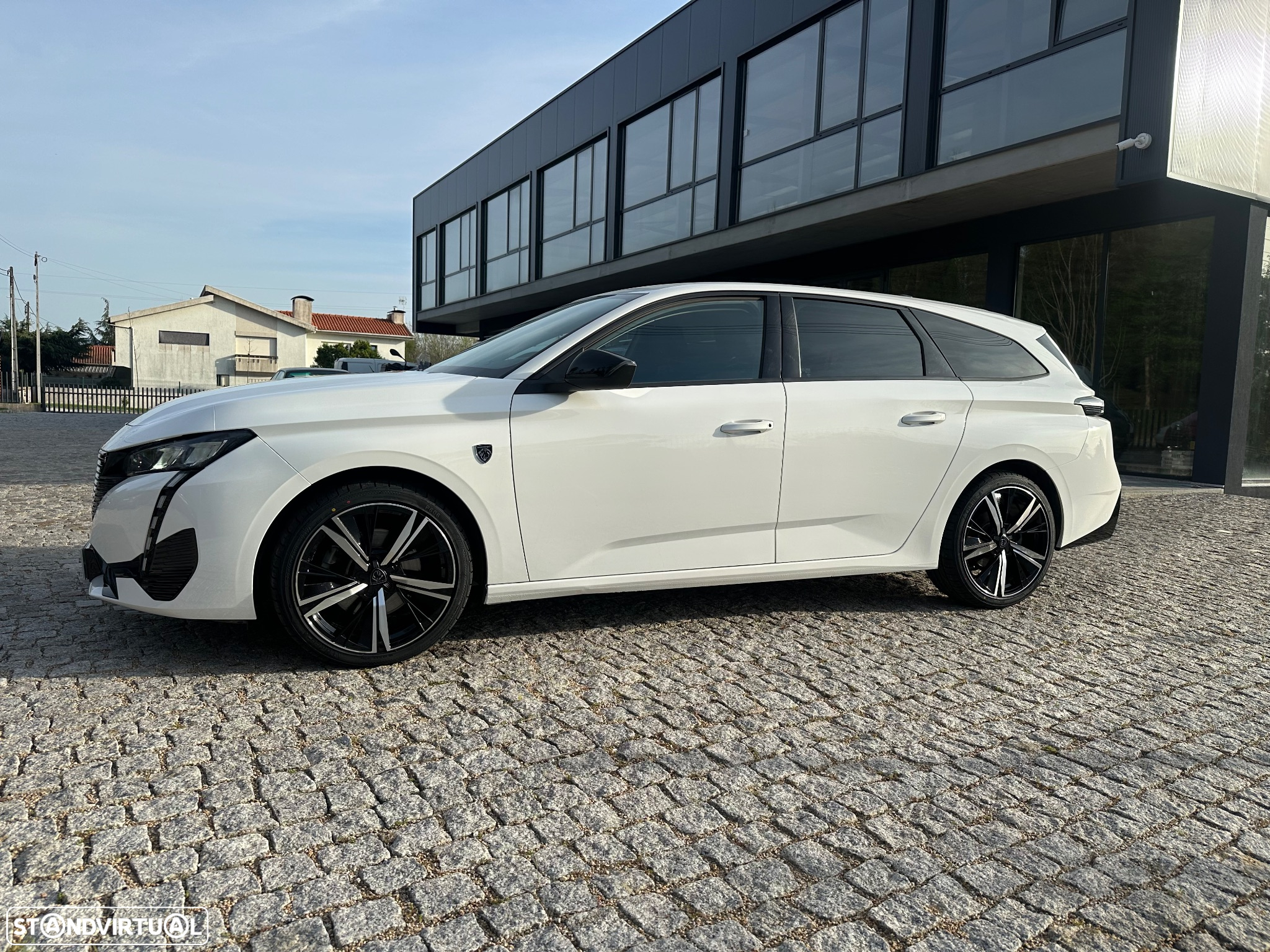 Peugeot 308 SW 1.5 BlueHDi Allure EAT8 - 3
