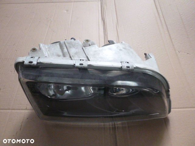LAMPA PRAWY PRZÓD PRAWA PRZEDNIA VOLVO S40 LIFT - 16