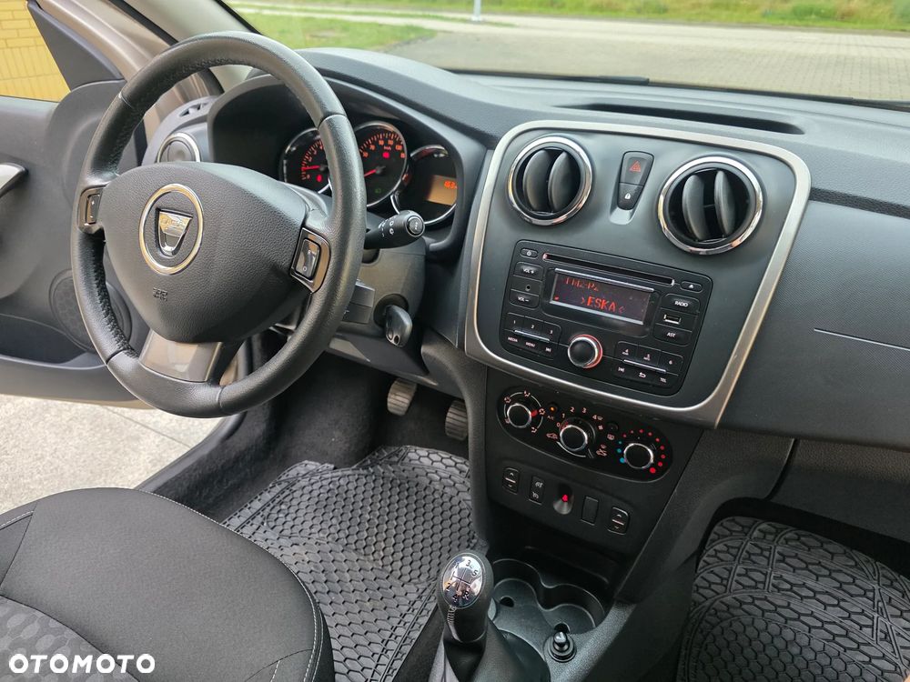 Dacia Sandero 1.2 16V Laureate - 14