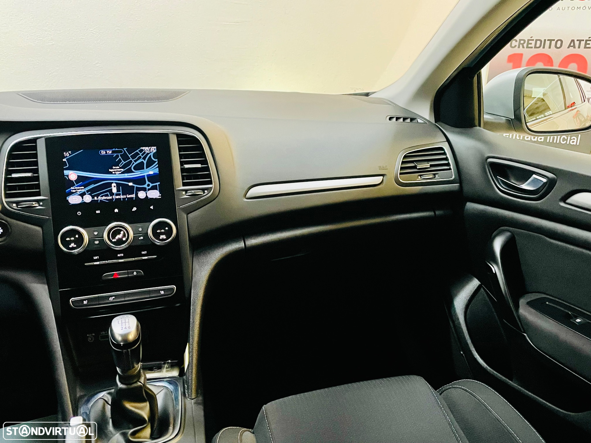 Renault Mégane Sport Tourer BLUE dCi 115 INTENS - 15