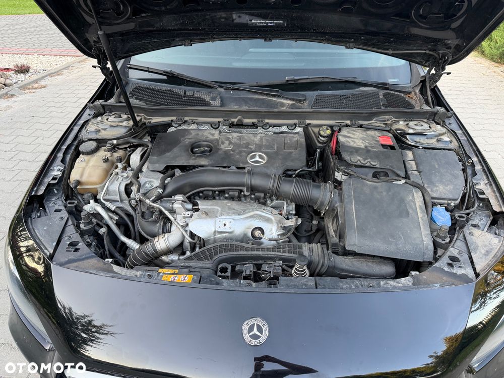 Mercedes-Benz Klasa A 220 4Matic 7G-DCT - 34