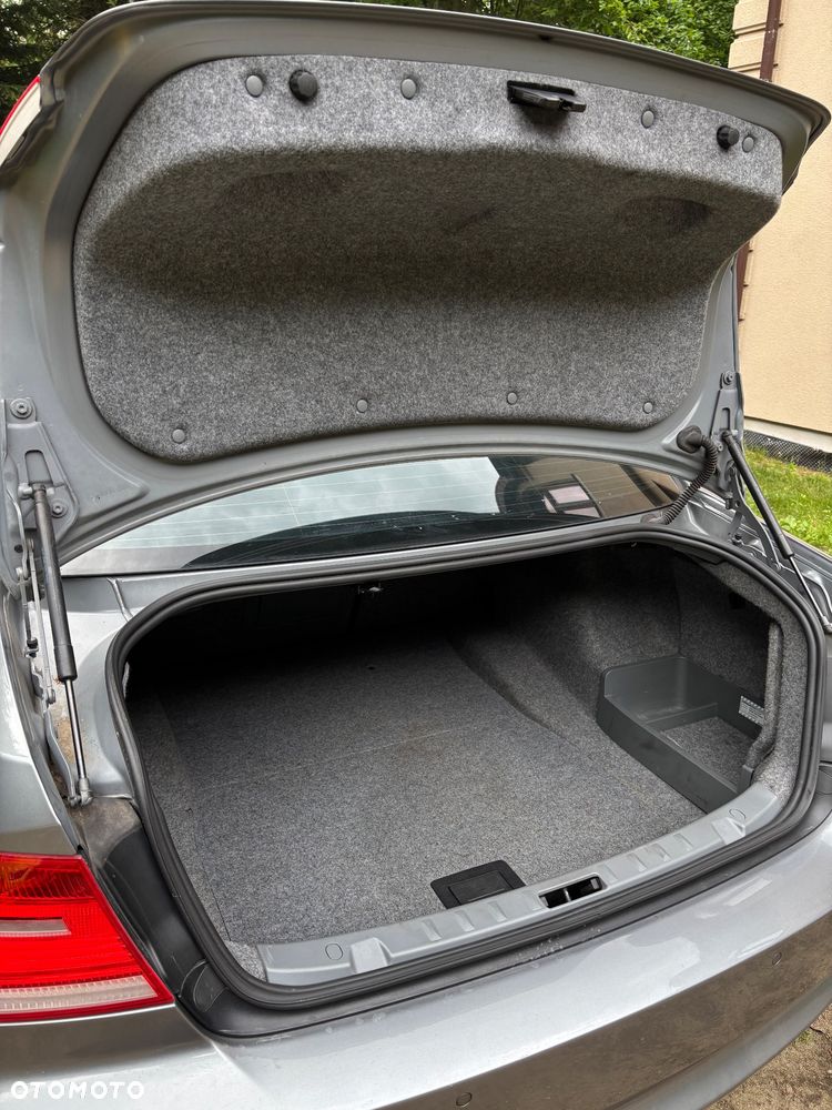 BMW Seria 3 320d - 17