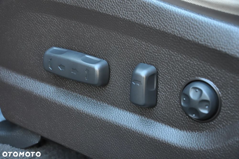 Hyundai Santa Fe blue 2.0 CRDI 4WD Style - 16