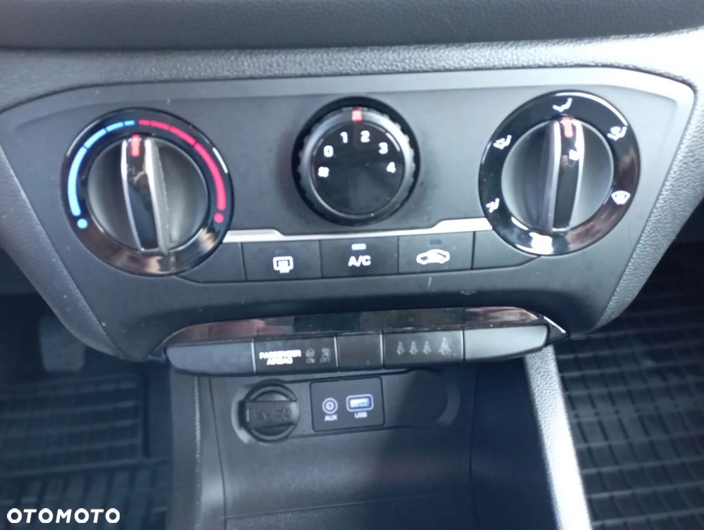 Hyundai i20 1.2 Comfort - 14