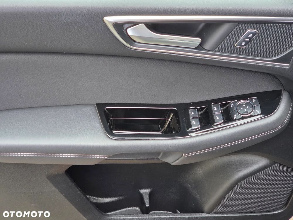 Ford Galaxy 1.5 EcoBoost Titanium - 21