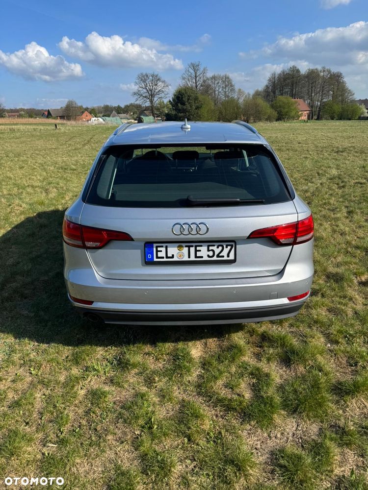 Audi A4 Avant 2.0 TDI DPF clean diesel Ambiente - 25